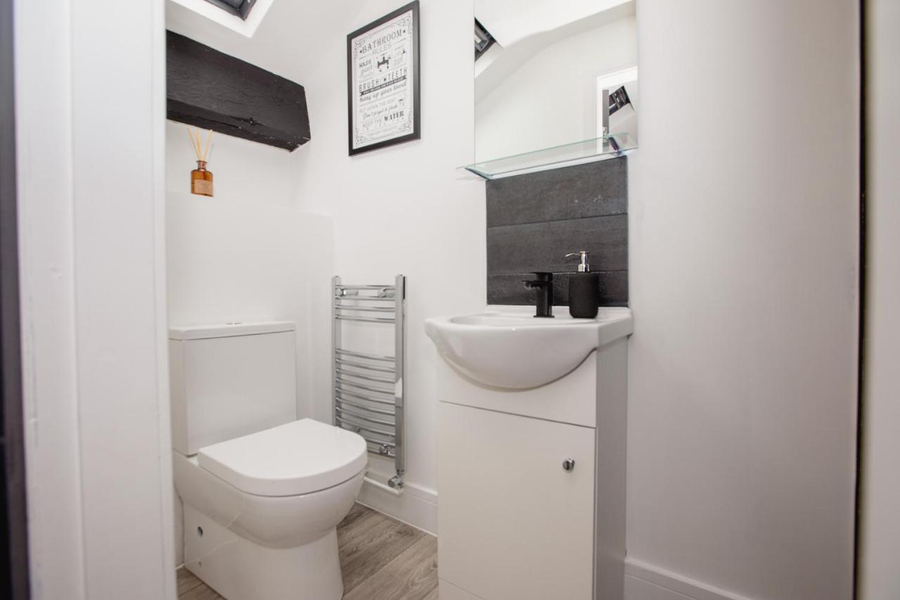 Stylish Stay Near The Stadium Walk To The Action Liverpool Exterior foto